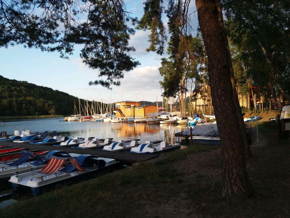 Penzion Diana Machovo Jezero Staré Splavy Zewnętrze zdjęcie